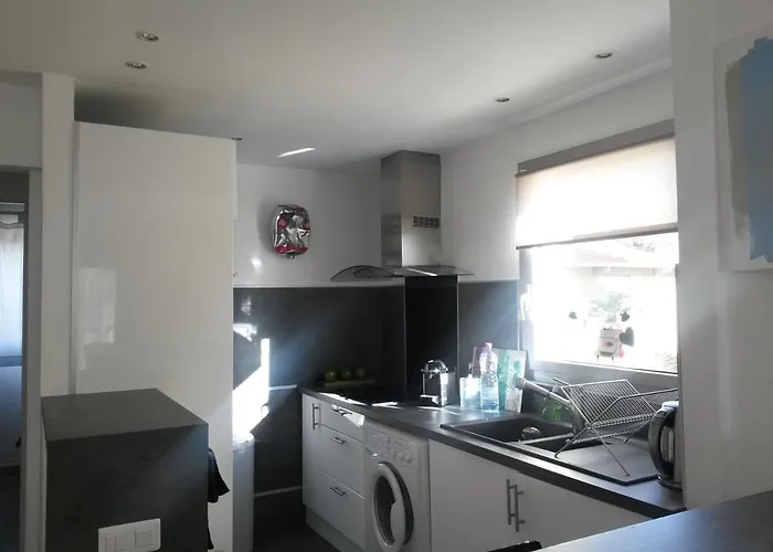 Double Avec Salle De Bain Commune, A 2 Min De La Croisette * كان